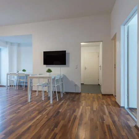 T&k - - 3 And 4 Monteur Apartment *