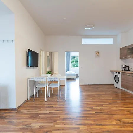 Apartment T&k - - 3 And 4 Monteur
