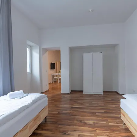 Apartment T&k - - 3 And 4 Monteur